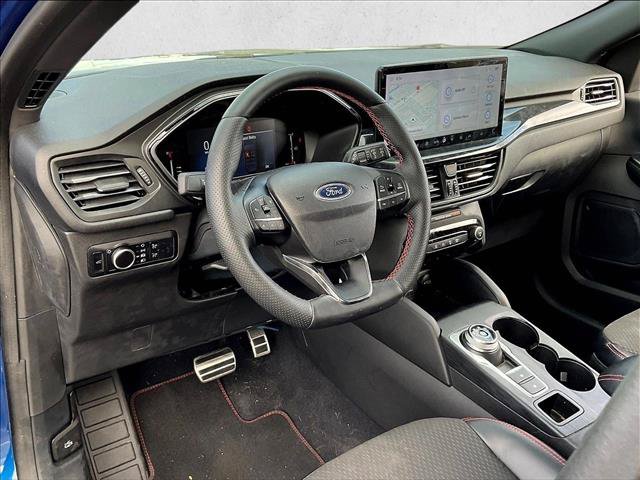 Certified 2023 Ford Escape ST-Line w/ Tech Pack #1 AWD/4WD image 10