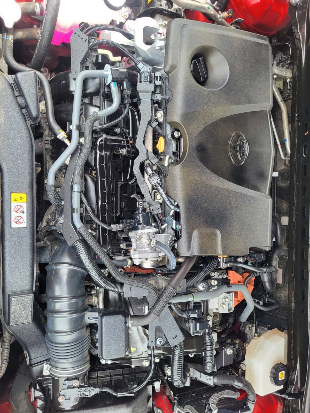 Used 2025 Toyota Camry SE w/ Convenience Package image 32