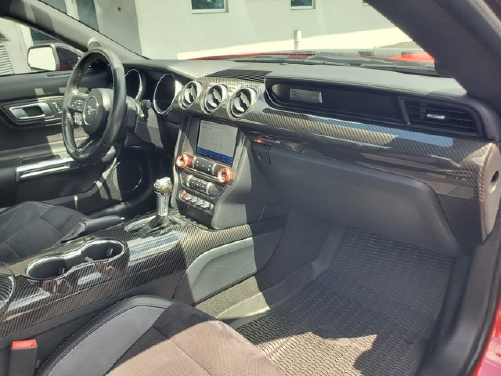 Certified 2021 Ford Mustang GT Premium w/ Carbon Sport Interior Package RWD image 25