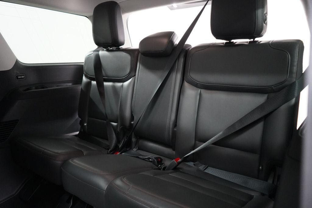 Certified 2025 Ford Expedition Active AWD/4WD image 22