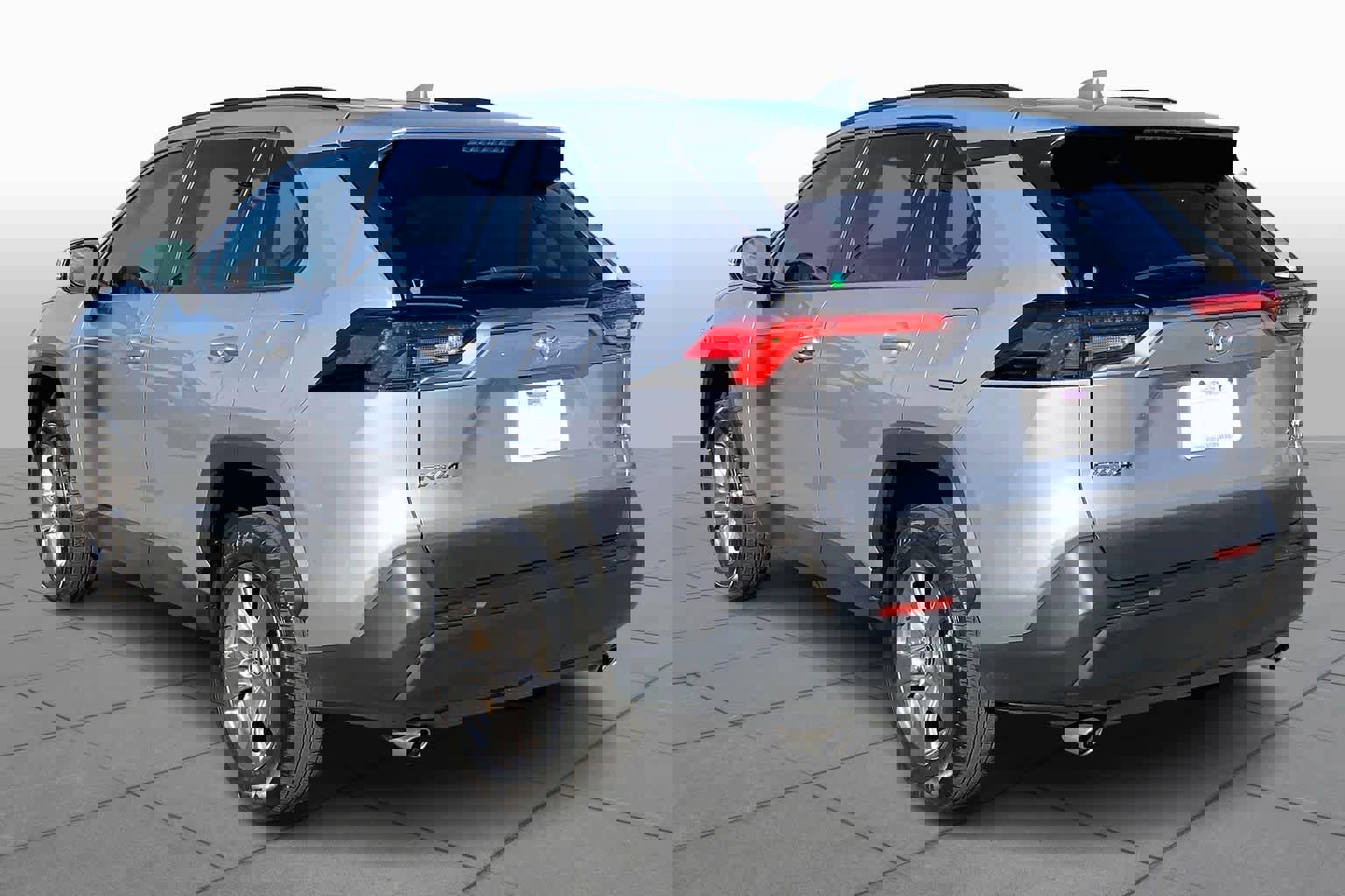 Used 2024 Toyota RAV4 XLE image 11