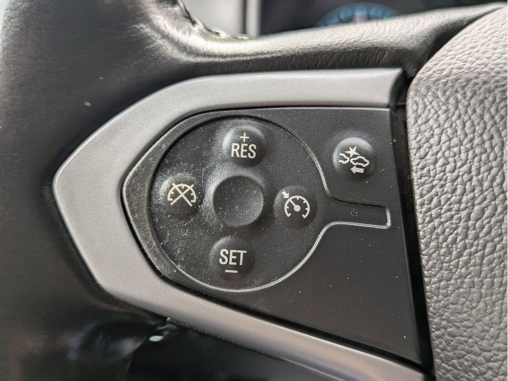 Used 2022 Chevrolet Colorado LT w/ Fleet Safety Package image 17