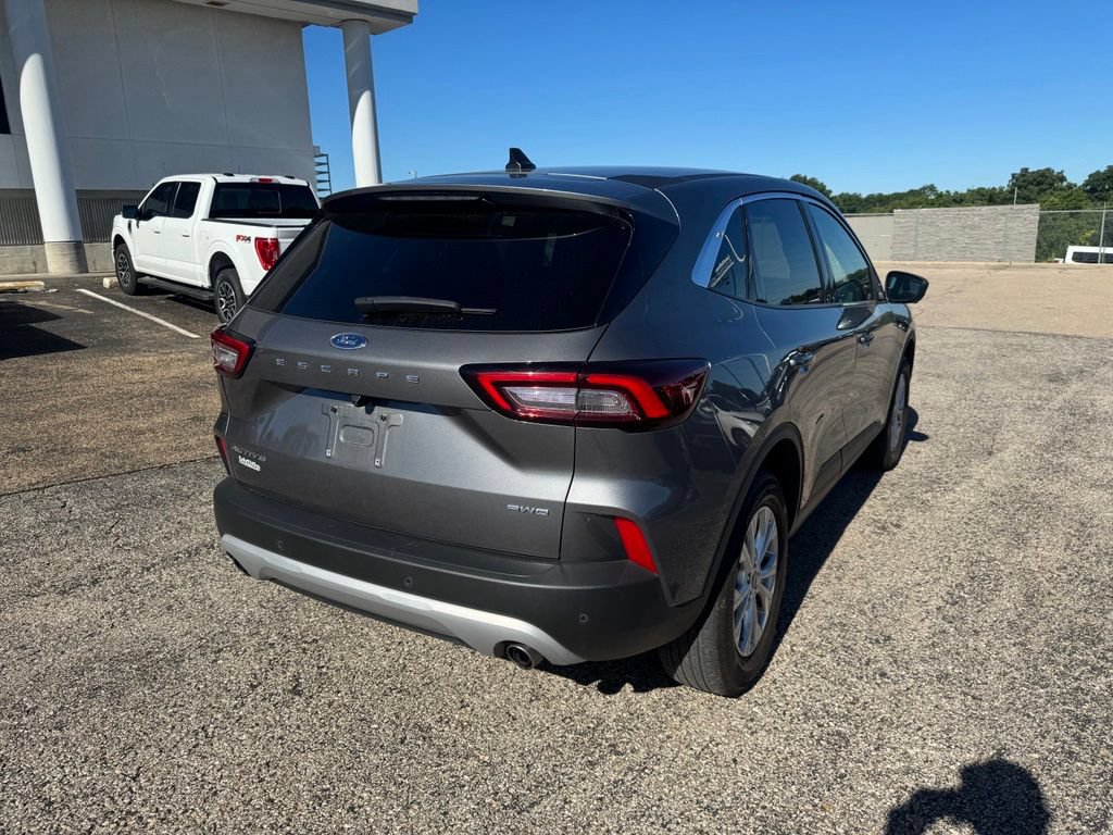 Certified 2024 Ford Escape Active w/ Tech Pack #2 AWD/4WD image 7