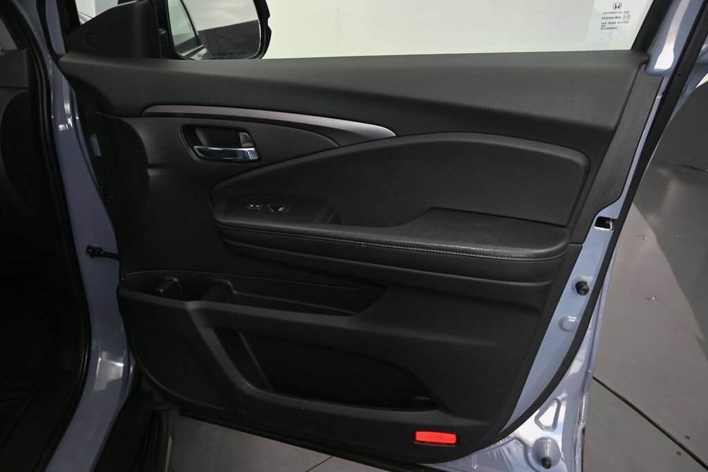 Used 2022 Honda Pilot Special Edition image 15