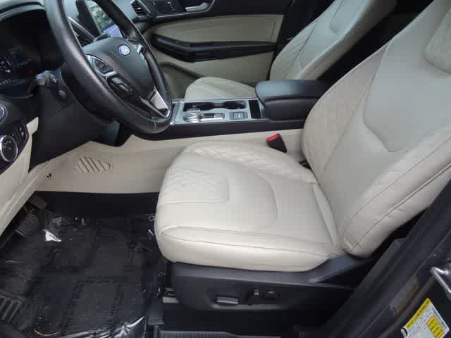 Certified 2024 Ford Edge Titanium AWD/4WD image 6