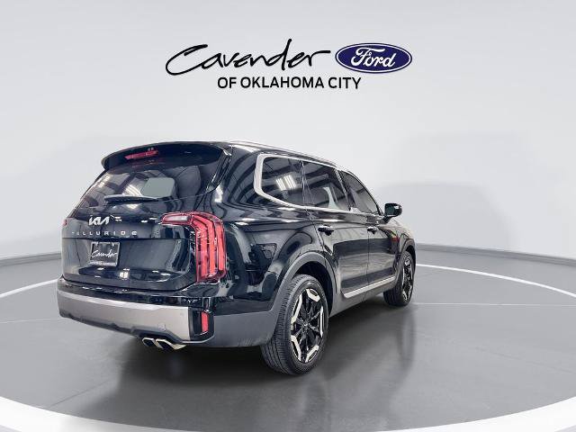 Used 2025 Kia Telluride S FWD image 8