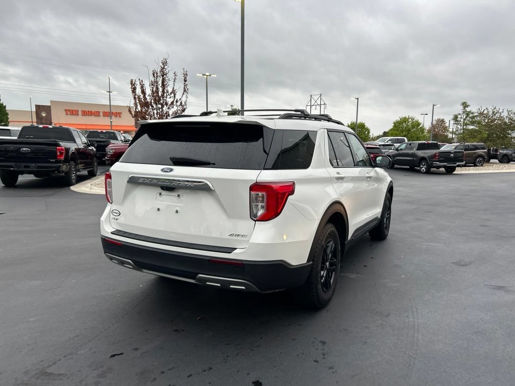 Certified 2023 Ford Explorer XLT w/ Equipment Group 202A AWD/4WD image 6