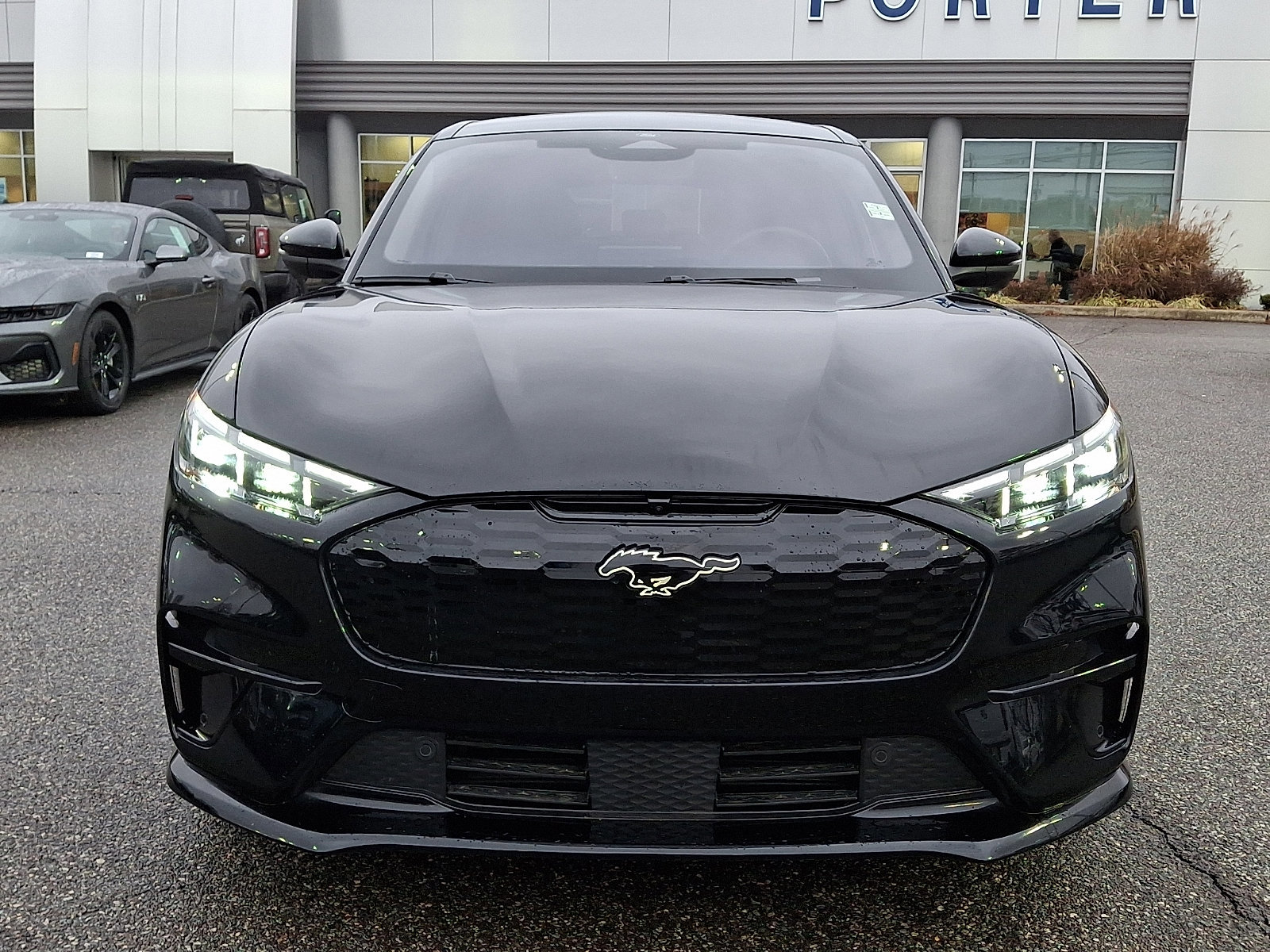 Certified 2025 Ford Mustang Mach-E GT image 12