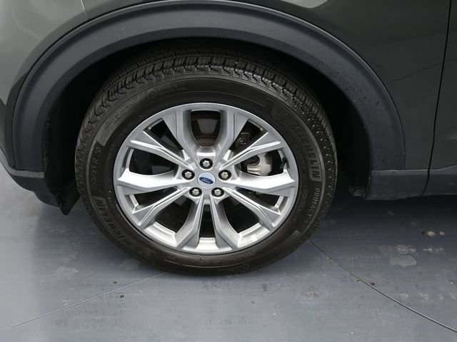 Certified 2024 Ford Explorer XLT w/ Equipment Group 202A image 9