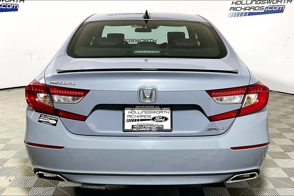 Used 2022 Honda Accord Sport image 4