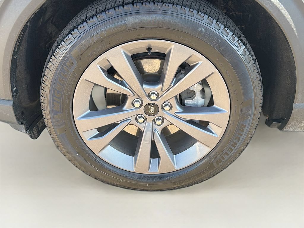 Certified 2025 Ford Explorer Active w/ Active Comfort Package AWD/4WD image 33