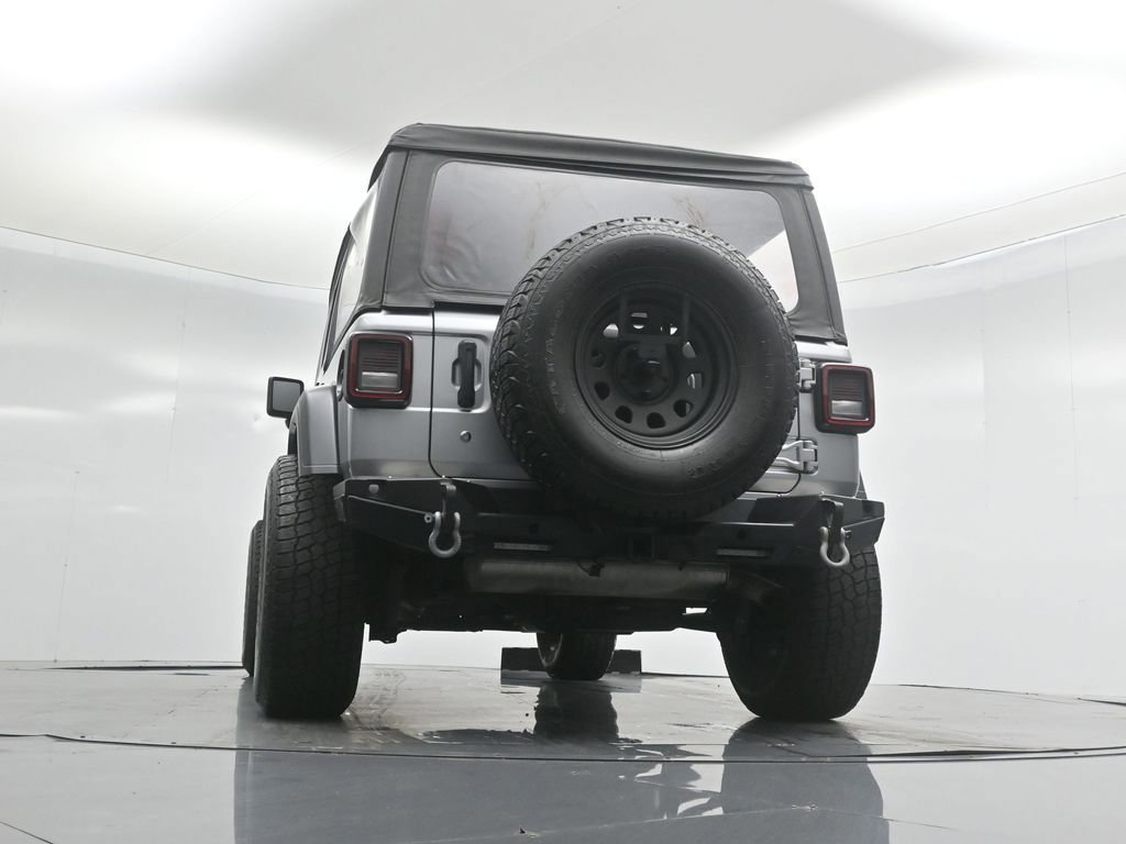 Used 2018 Jeep Wrangler Unlimited Sport image 18
