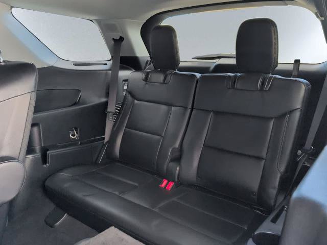 Certified 2023 Ford Explorer XLT w/ Equipment Group 202A AWD/4WD image 15