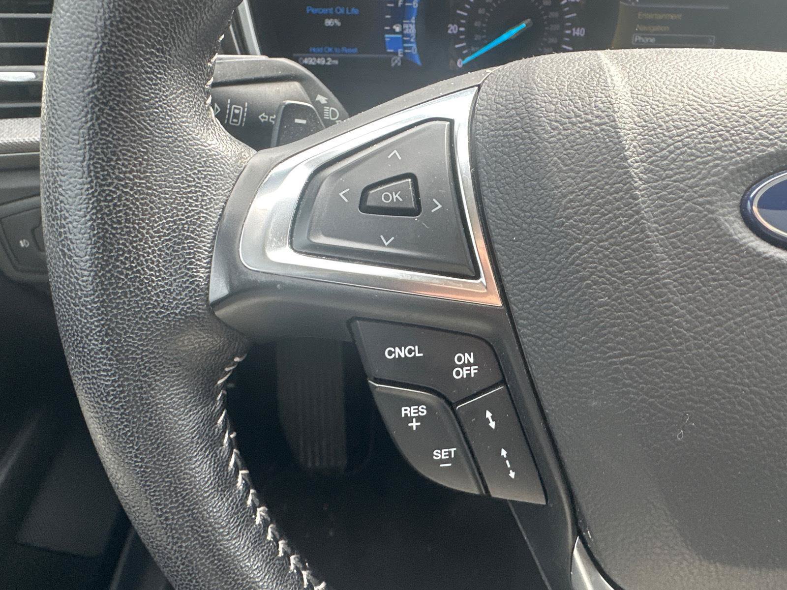 Certified 2019 Ford Fusion SE w/ Equipment Group 151A FWD image 21