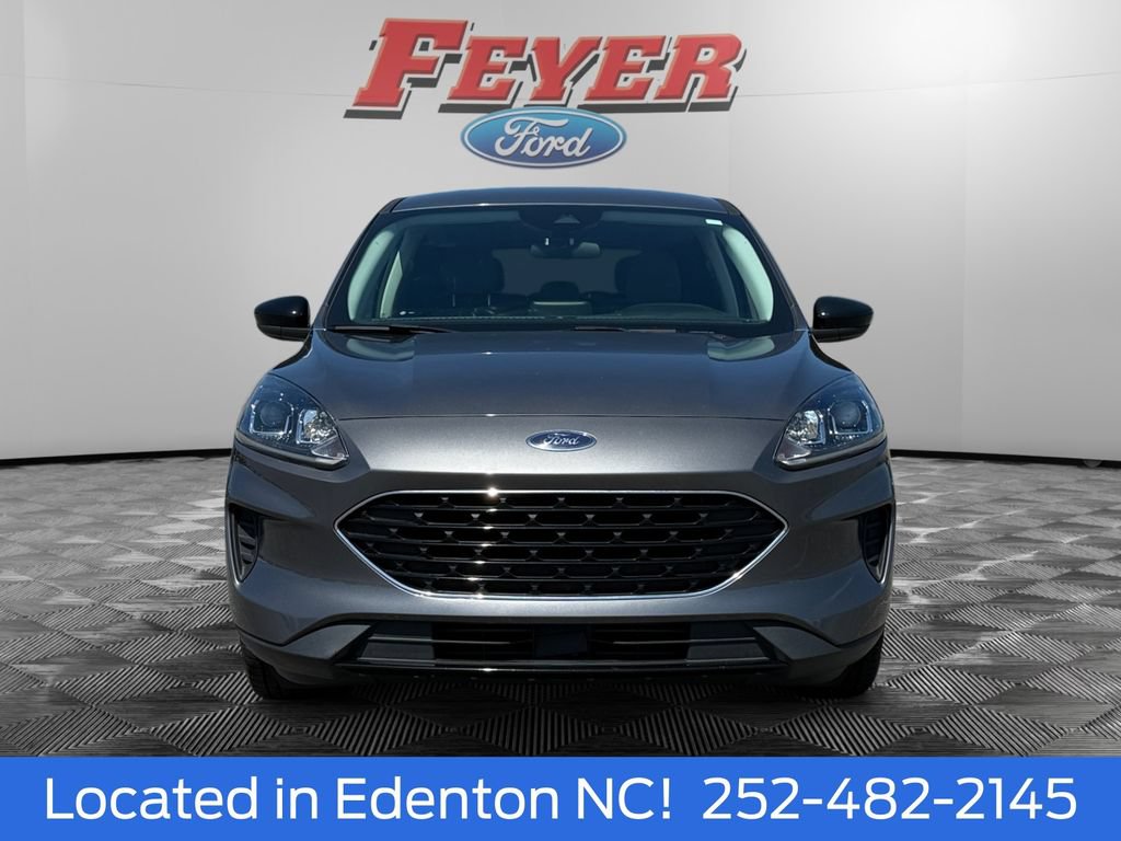 Certified 2022 Ford Escape SE w/ SE Sport Appearance Package FWD image 9
