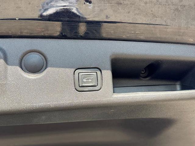 Used 2021 Chevrolet Equinox LT image 7