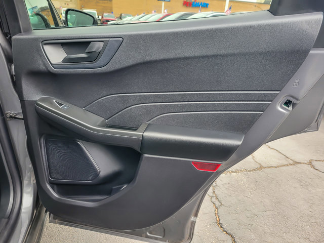 Certified 2022 Ford Escape SE w/ SE Sport Appearance Package image 22