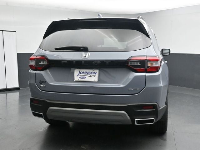 Used 2023 Honda Pilot Elite image 10