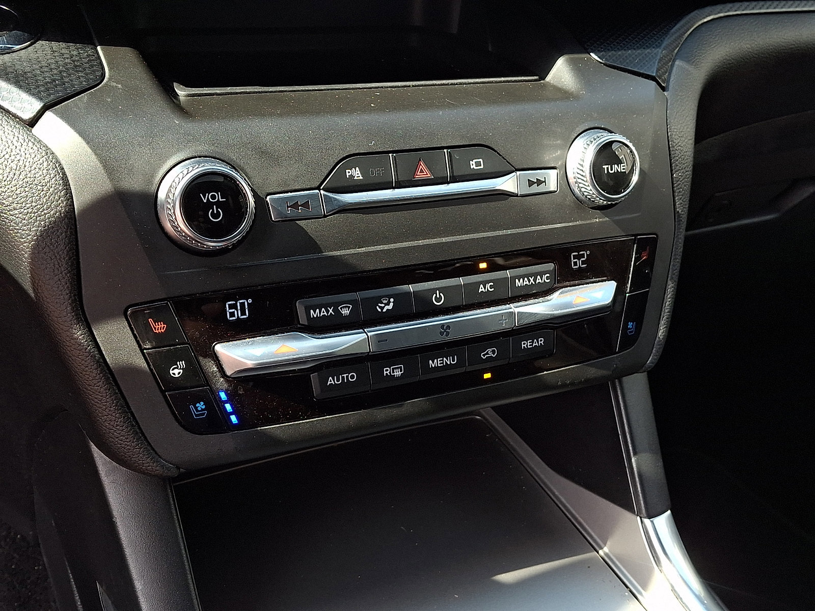 Certified 2020 Ford Explorer ST AWD/4WD image 18