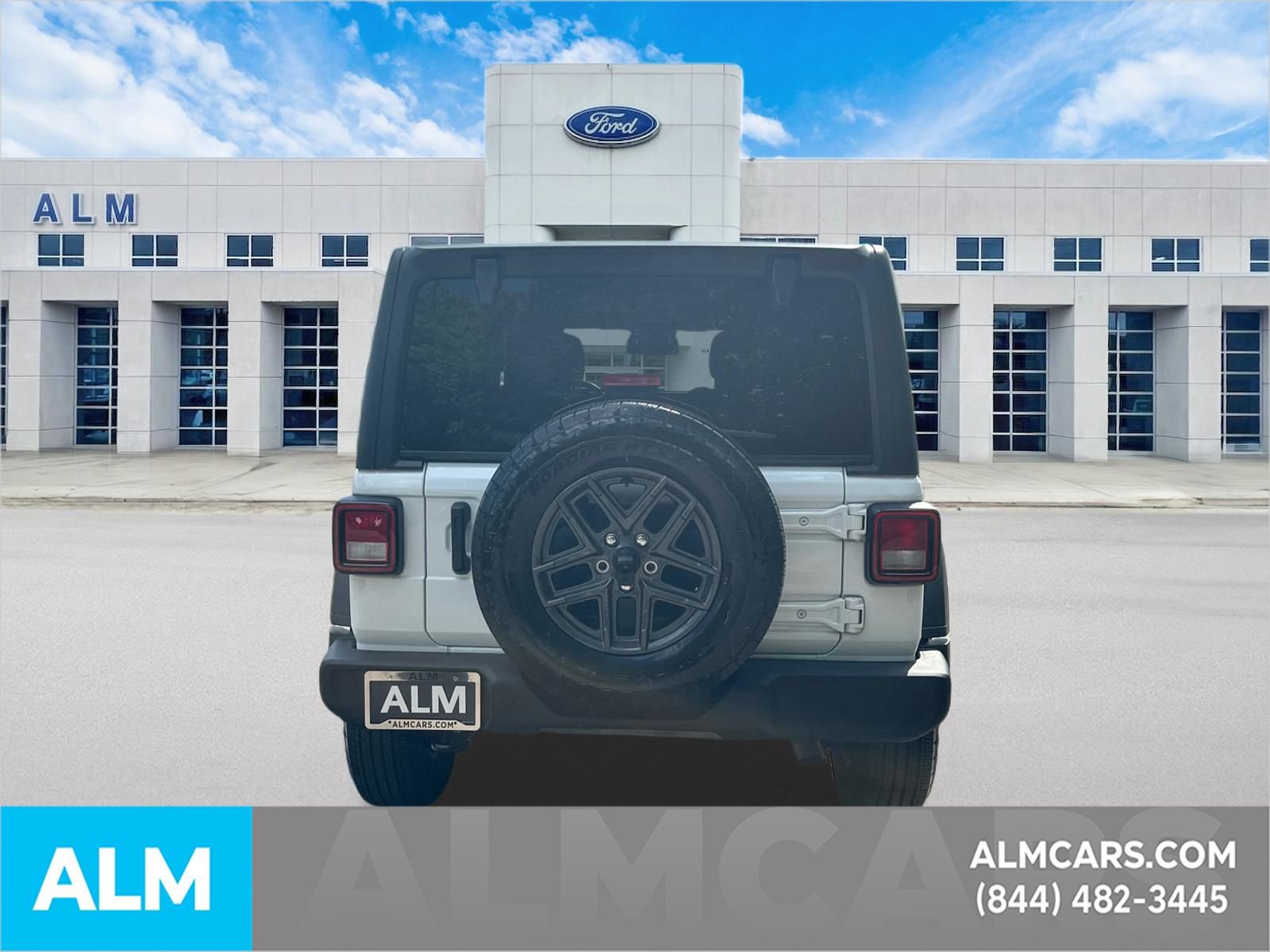 Used 2025 Jeep Wrangler Unlimited Sport AWD/4WD image 6