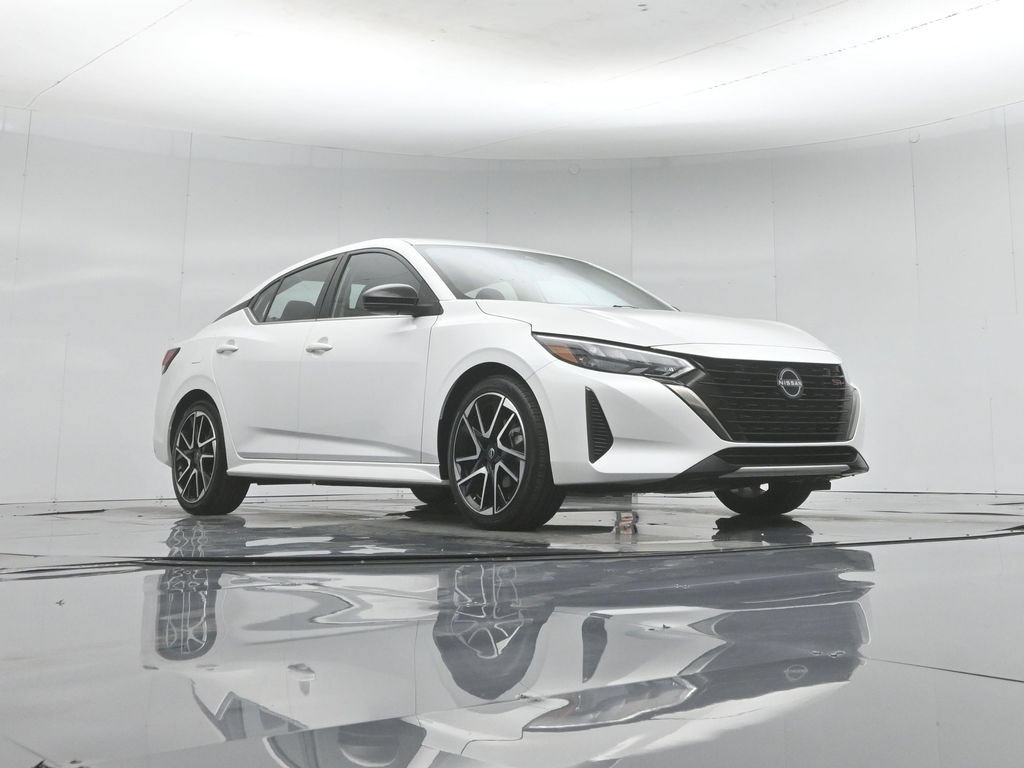 Used 2024 Nissan Sentra SR FWD image 47