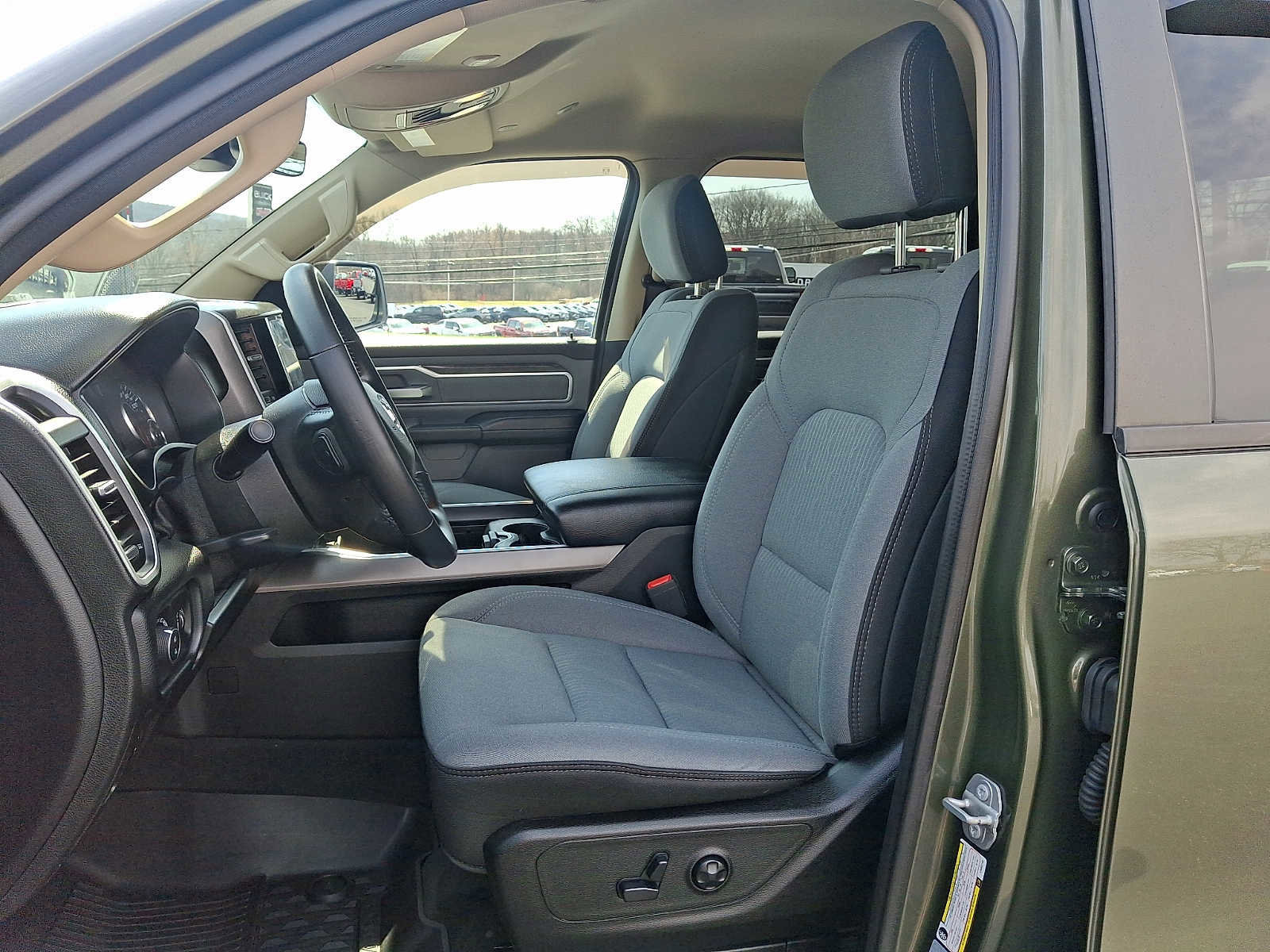 Used 2020 RAM 1500 Big Horn image 13