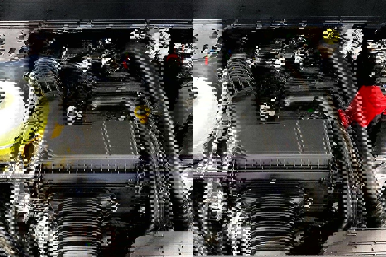 Certified 2025 Ford Maverick XLT w/ Equipment Group 302A image 33