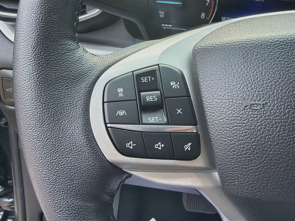 Certified 2024 Ford Explorer XLT w/ Equipment Group 202A AWD/4WD image 12
