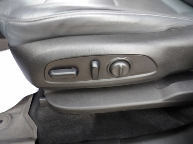 Used 2018 Chevrolet Traverse LT FWD image 26