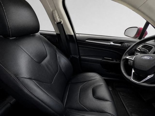 Certified 2019 Ford Fusion Titanium FWD image 18