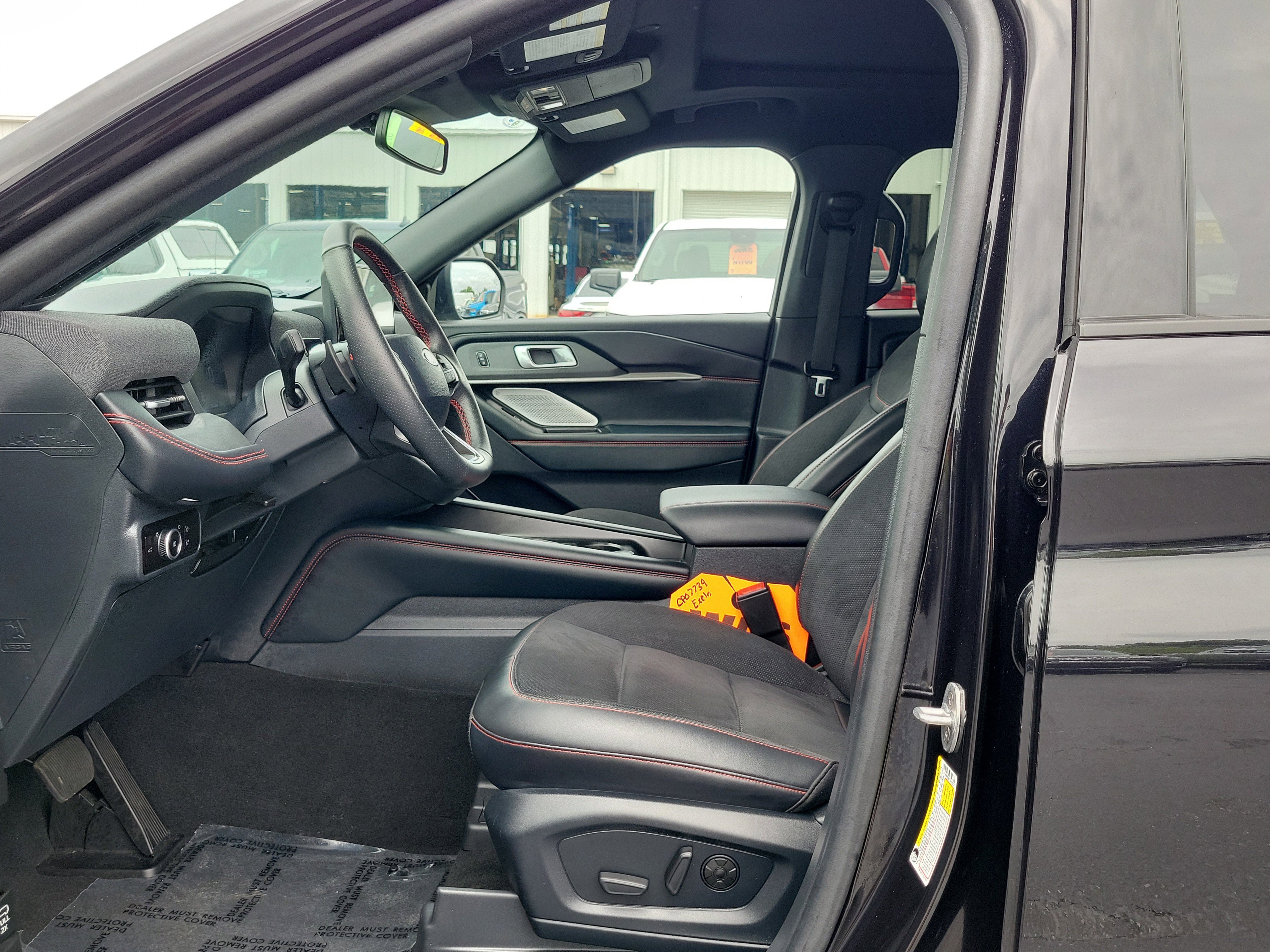 Certified 2025 Ford Explorer ST w/ Sun And Sound Package AWD/4WD image 22