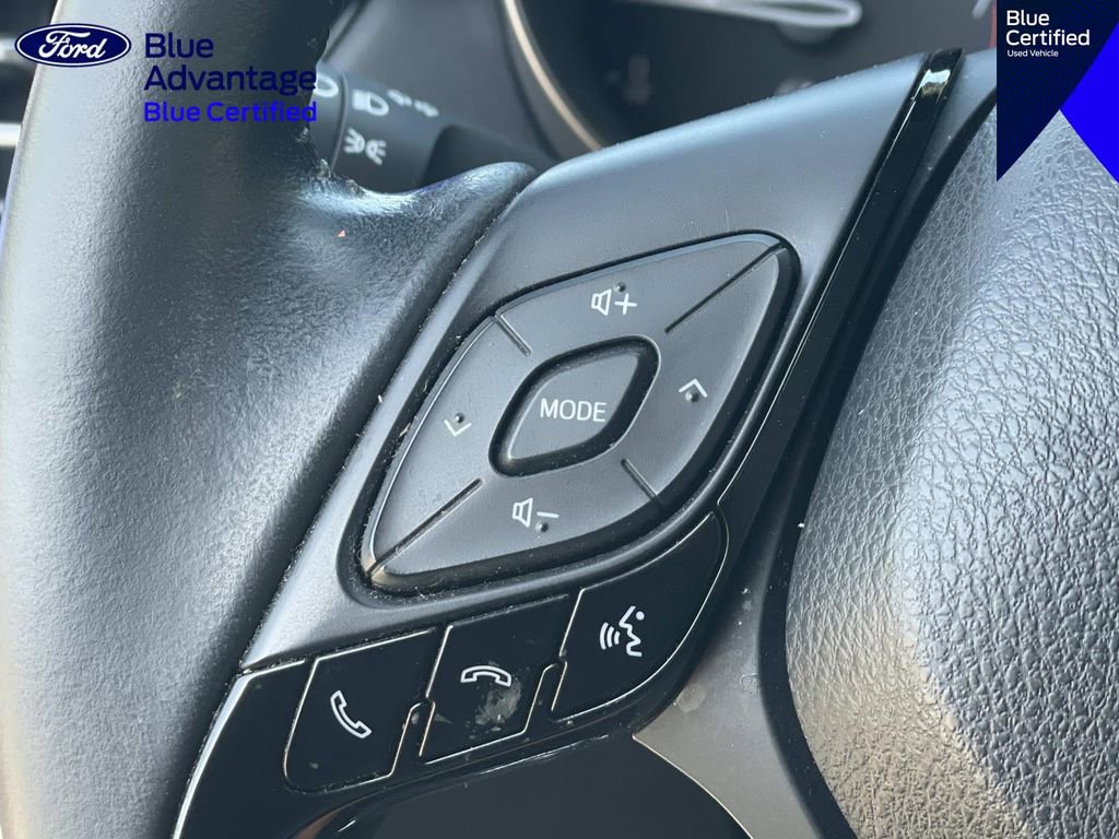 Used 2021 Toyota C-HR XLE FWD image 10
