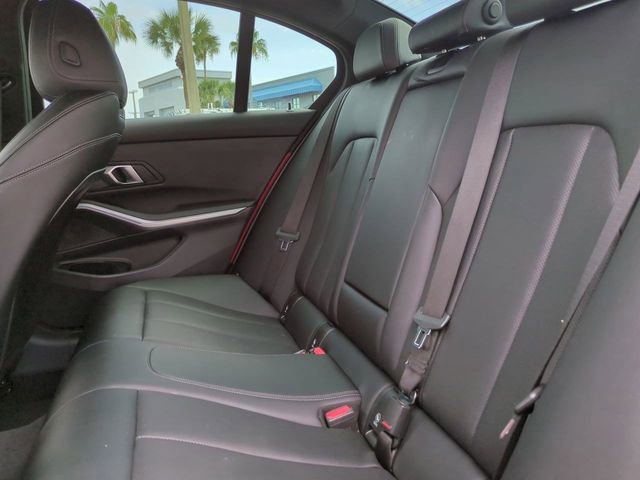 Used 2024 BMW 330i Sedan w/ Premium Package RWD image 13