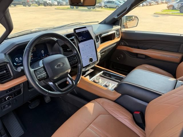 Certified 2024 Ford Expedition Platinum AWD/4WD image 15