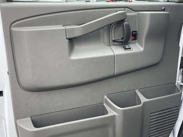 Used 2025 GMC Savana 2500 w/ Driver Convenience Package RWD image 13