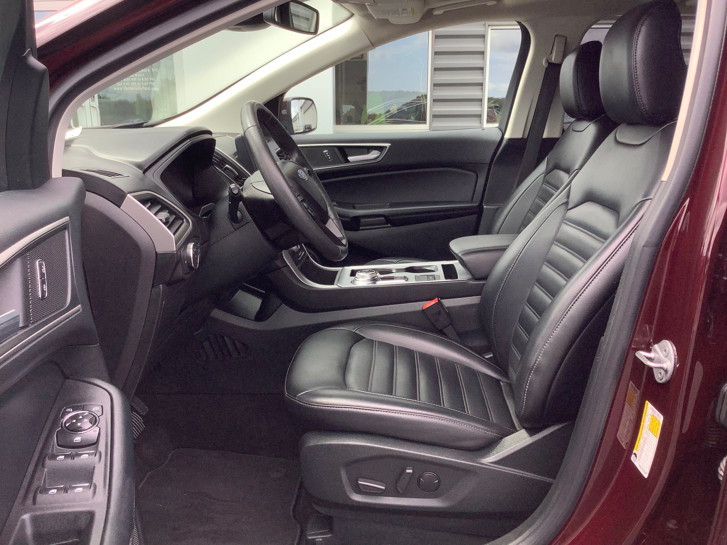 Certified 2022 Ford Edge SEL w/ Convenience Package AWD/4WD image 7