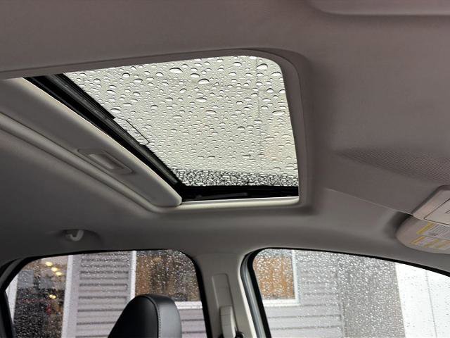 Certified 2019 Ford EcoSport SES w/ SES Black Appearance Package image 15