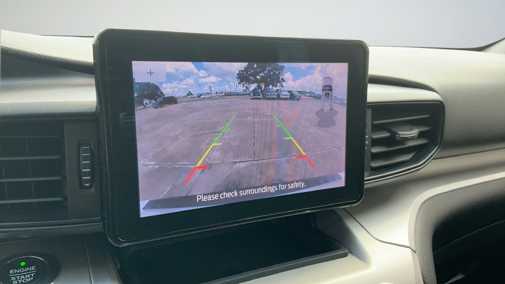 Certified 2021 Ford Explorer XLT RWD image 12
