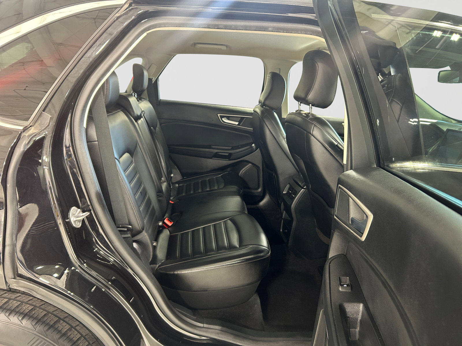 Certified 2024 Ford Edge SEL AWD/4WD image 20