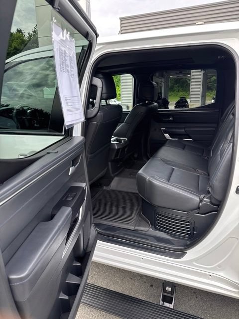 Used 2024 Toyota Tundra Platinum AWD/4WD image 22