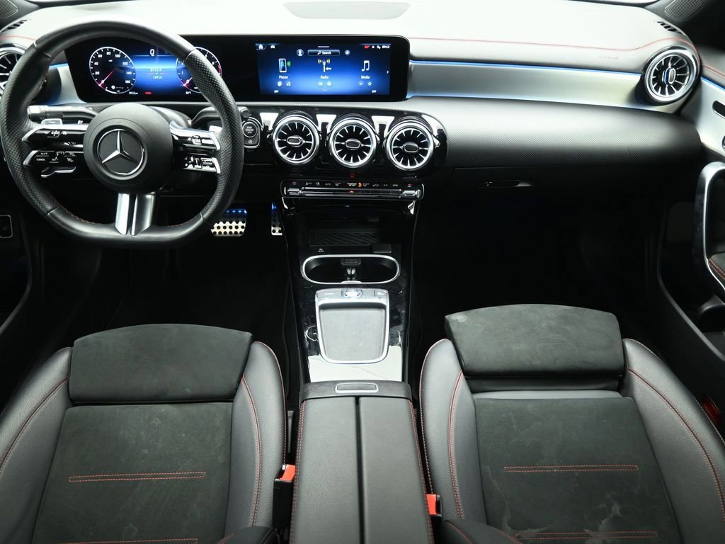 Used 2024 Mercedes-Benz CLA 250 image 47