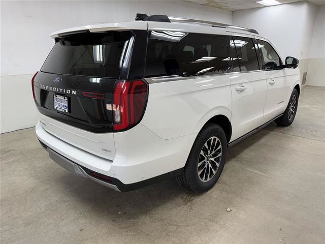 Certified 2025 Ford Expedition Max Platinum AWD/4WD image 12