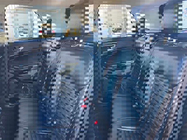 Certified 2023 Ford Edge SEL image 9