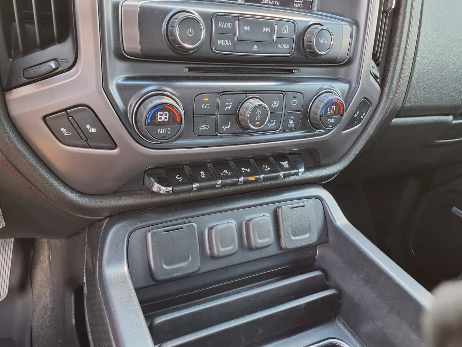 Used 2017 GMC Sierra 2500 SLT w/ Duramax Plus Package AWD/4WD image 14