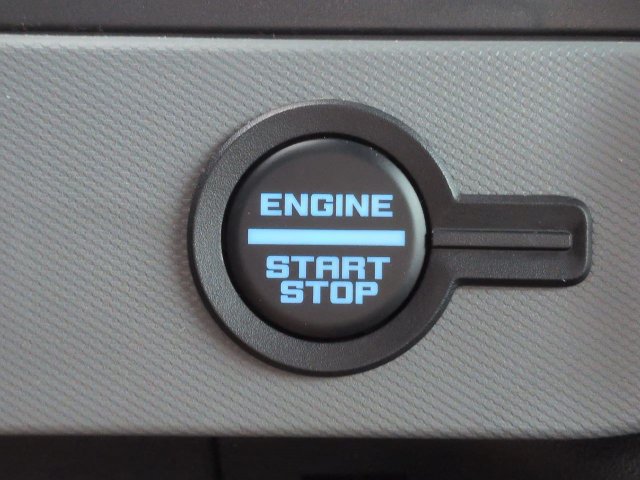 Certified 2023 Ford Bronco 2-Door AWD/4WD image 27