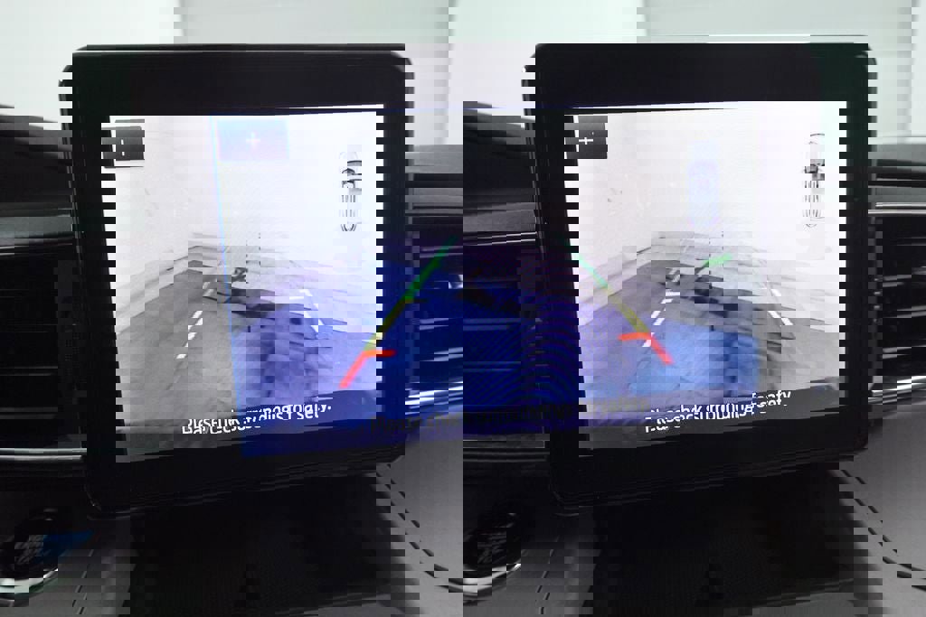 Certified 2023 Ford Explorer XLT w/ Equipment Group 202A image 19