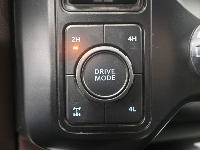 Certified 2025 Ford F350 King Ranch AWD/4WD image 13