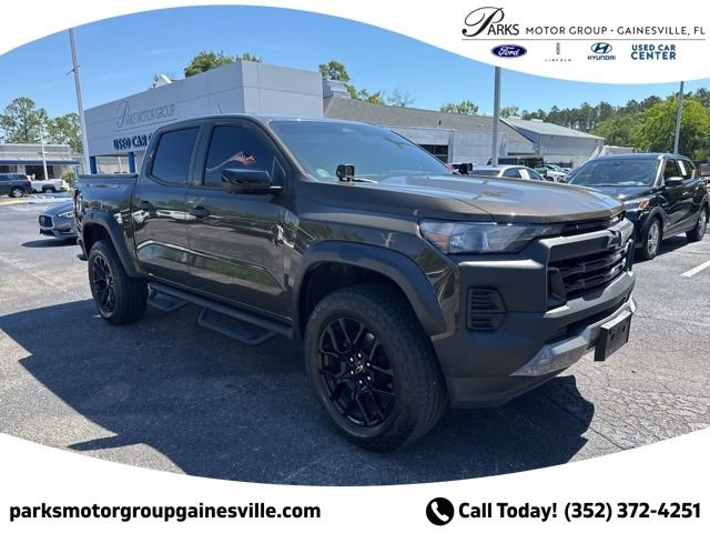 Used 2024 Chevrolet Colorado Trail Boss w/ LPO, Dark Essentials Package AWD/4WD image 1