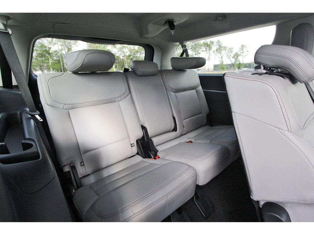 Certified 2025 Ford Expedition Max Active image 11