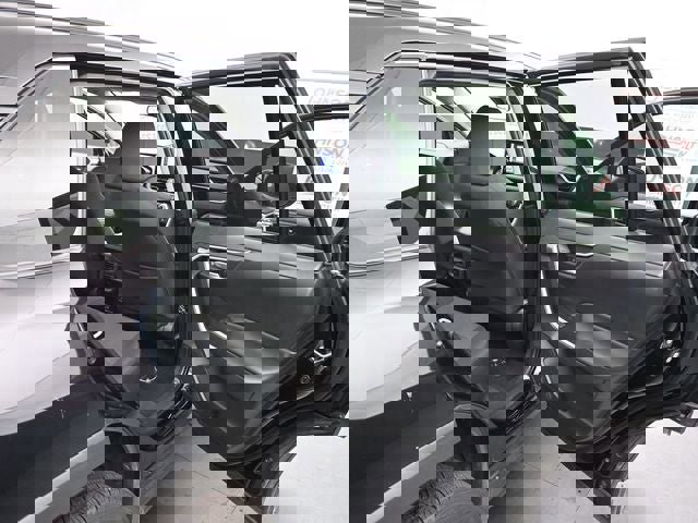 Used 2023 Toyota RAV4 XLE AWD/4WD image 25